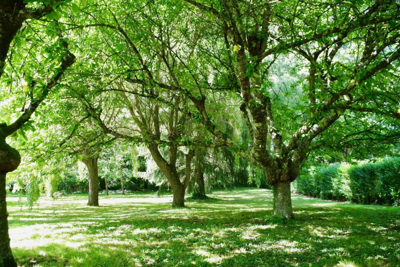 La Chaumiere De Beaumont Villa Bagian luar foto